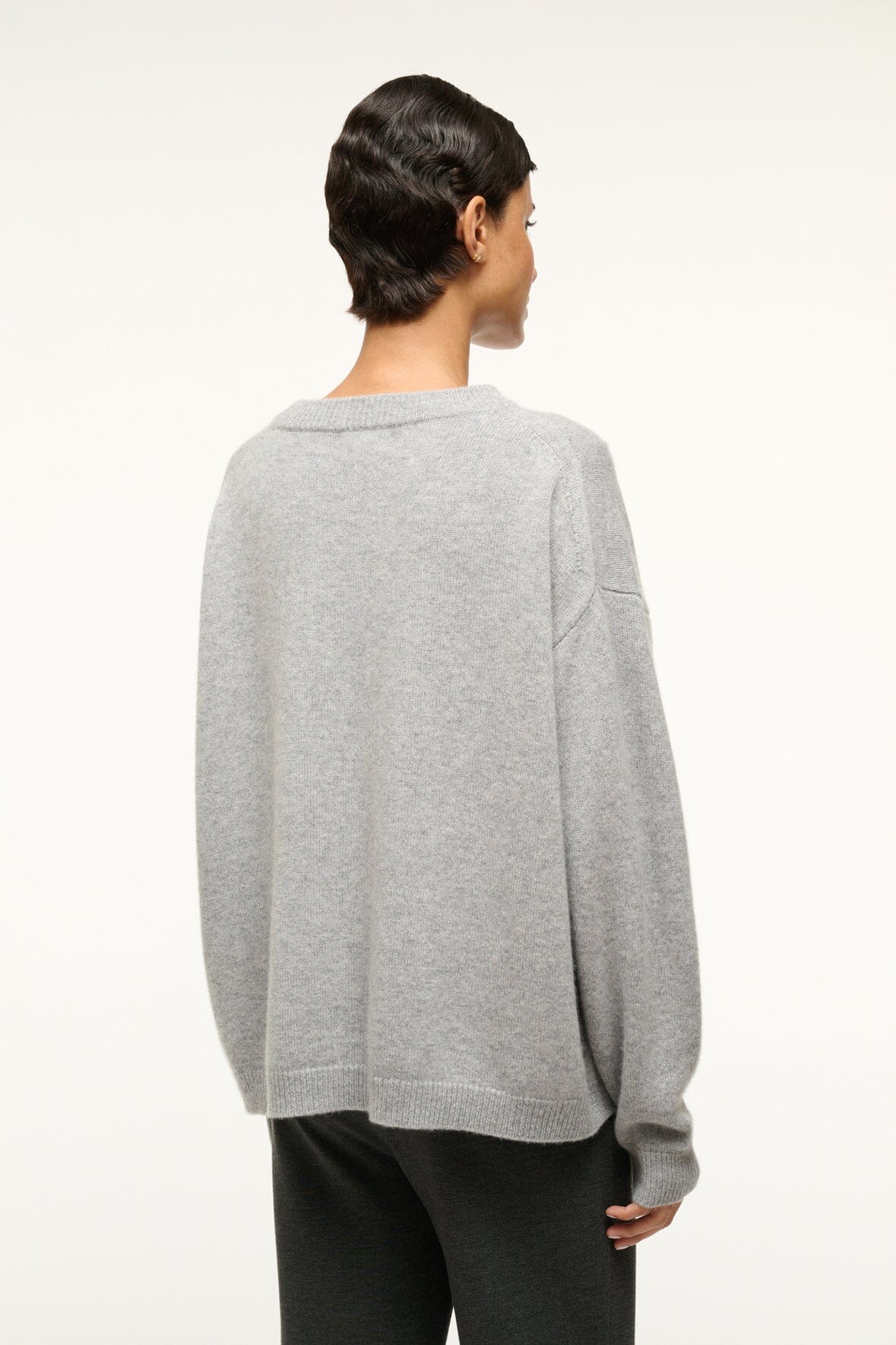 SERRANO CASHMERE RELAXED CREW | HEATHER GREY - Image 3