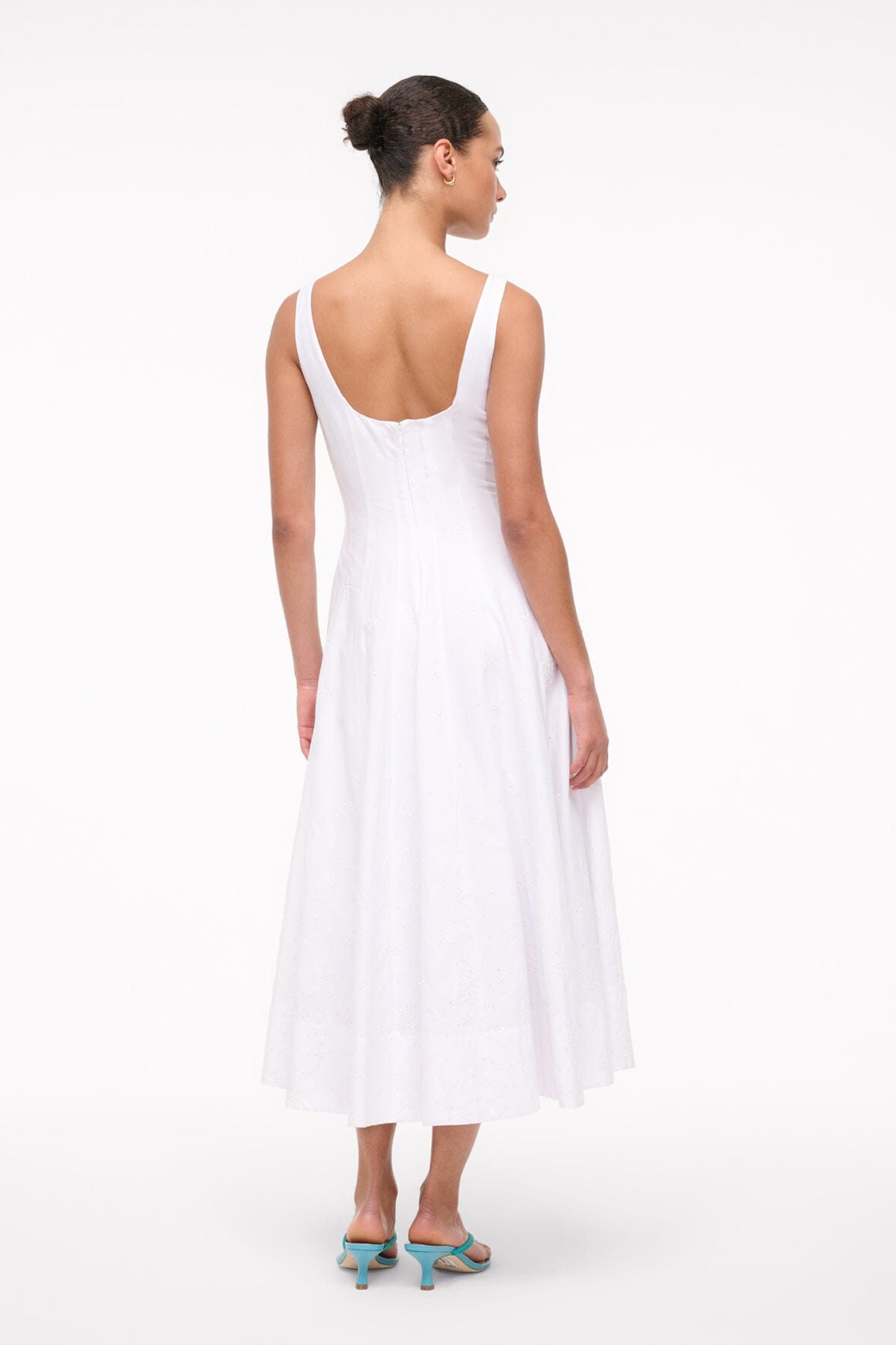 WELLS DRESS | WHITE EMBROIDERY - Image 3