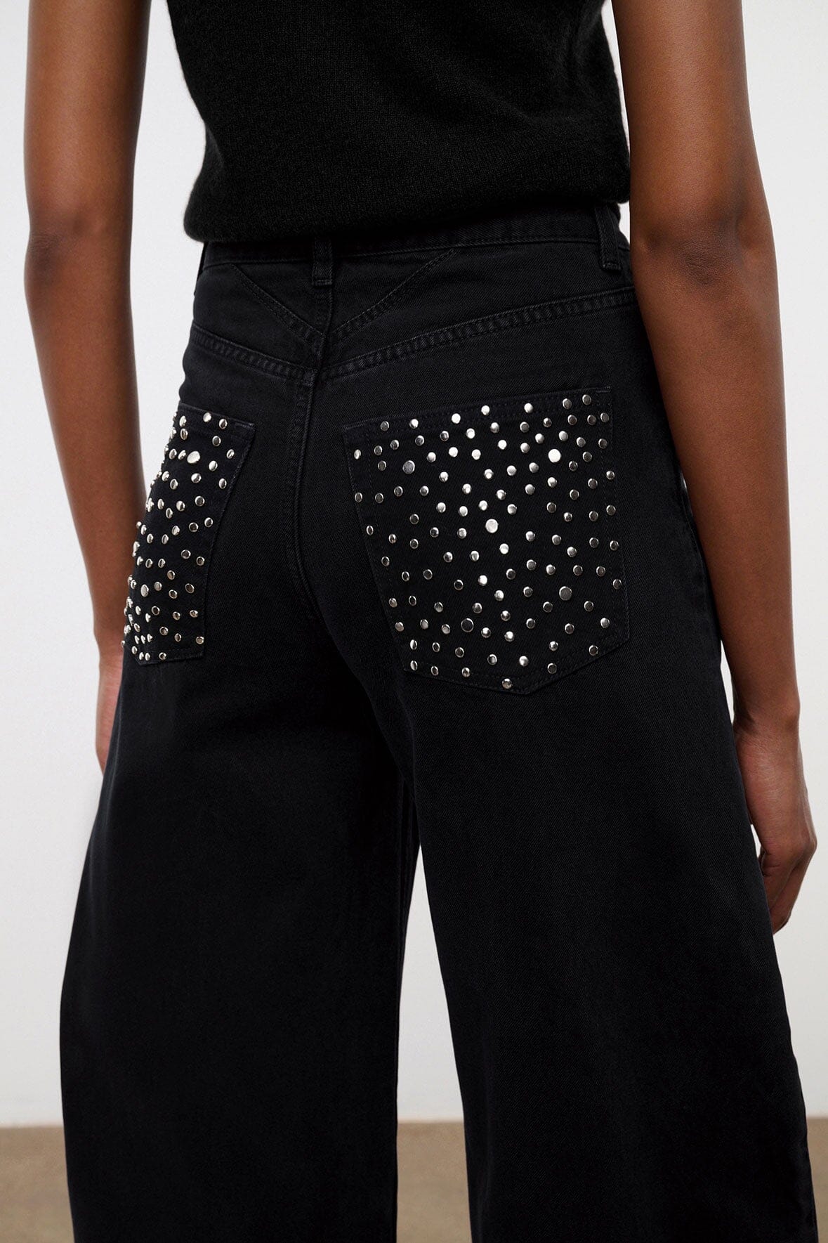 JACKSON BARREL JEAN | STUDDED BLACK - Image 2