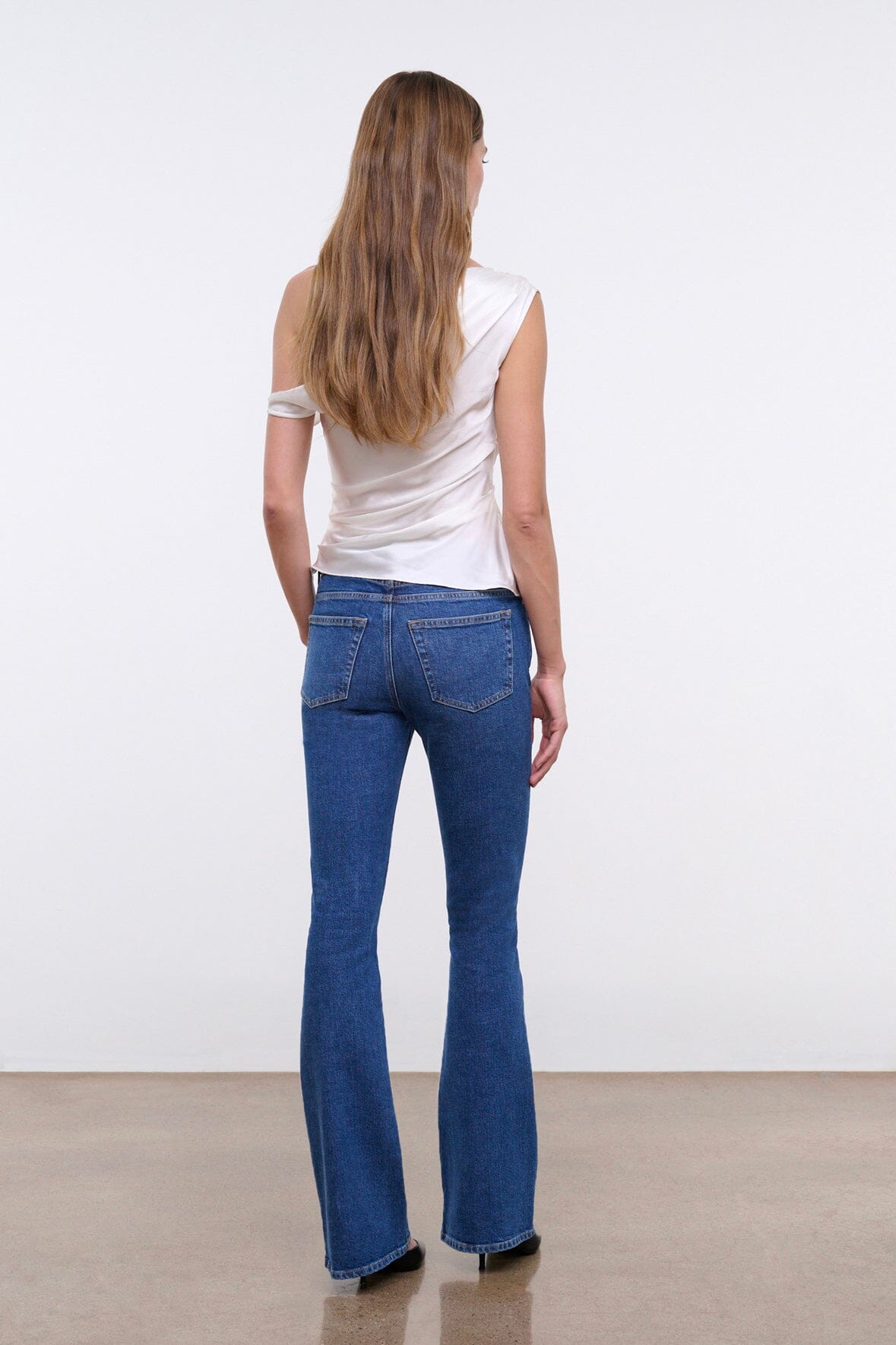 KYLE STRETCH FLARE JEAN | STONE BLUE - Image 3