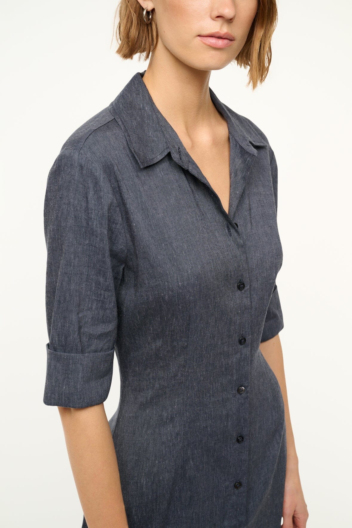 JOAN LINEN DRESS | CHAMBRAY - Image 4