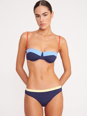 JO BALCONETTE BIKINI TOP | NAVY COLORBLOCK