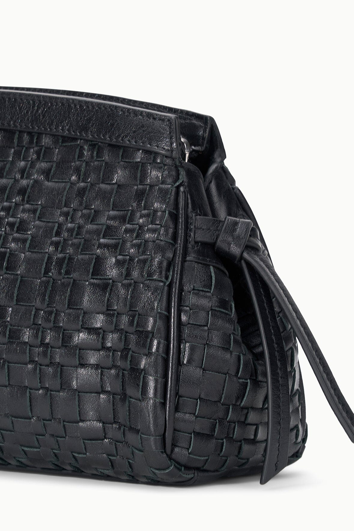 MAUDE CONVERTIBLE CLUTCH | BLACK WOVEN - Image 5